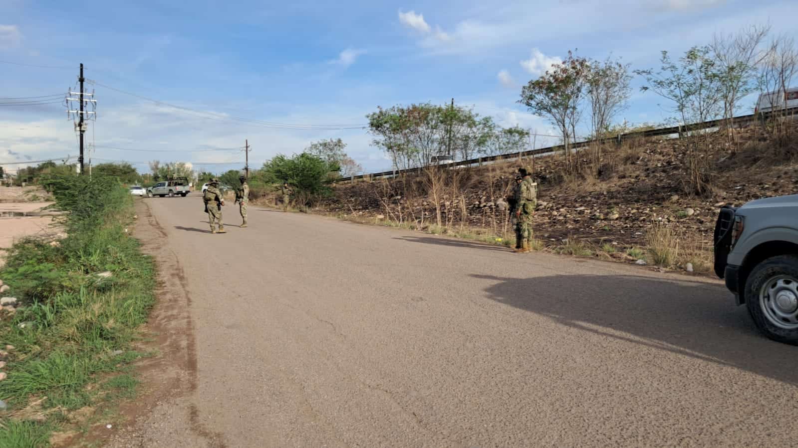 Elementos de la Marina fueron los primeros en llegar al lugar. (FOTO: Luis Ramírez).