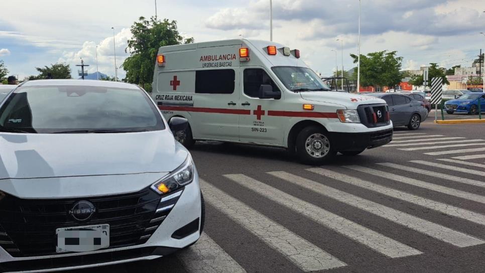 Atacan a hermanos en la Plaza Sendero, Culiacán. Uno es herido y otro levantado Atacan a hermanos en la Plaza Sendero, Culiacán. Uno es herido y otro levantado