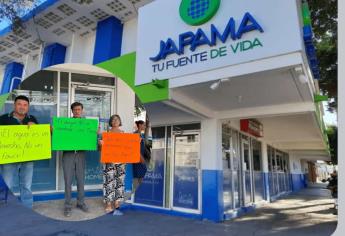 Habitantes de la colonia Ferrusquilla en Los Mochis exigen solución a la falta de agua en sus domicilios