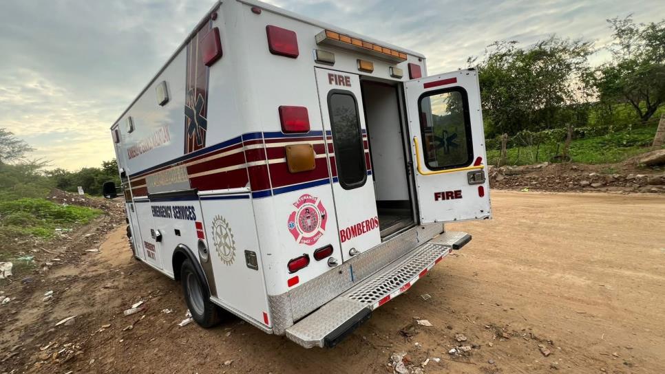 Golpean a hombre cerca del estadio de fútbol en Mazatlán; lo hallan inconsciente Golpean a hombre cerca del estadio de fútbol en Mazatlán; lo hallan inconsciente