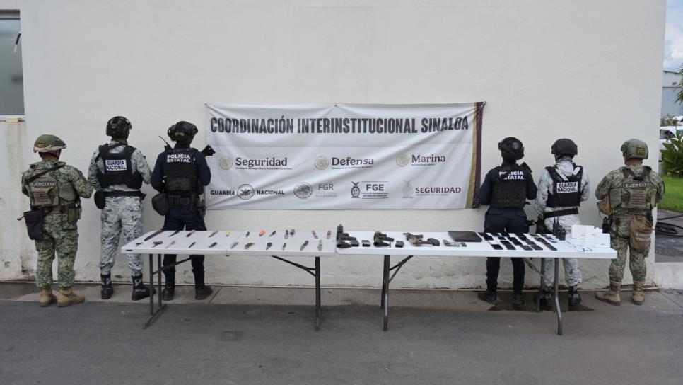 Un cuerno de chivo, dos M4 y una pistola aseguran en el penal de Culiacán Un cuerno de chivo, dos M4 y una pistola aseguran en el penal de Culiacán