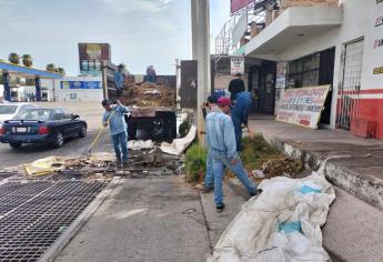 Primeras lluvias en Los Mochis dejan más de 200 kilos de basura e las calles: Servicios Públicos