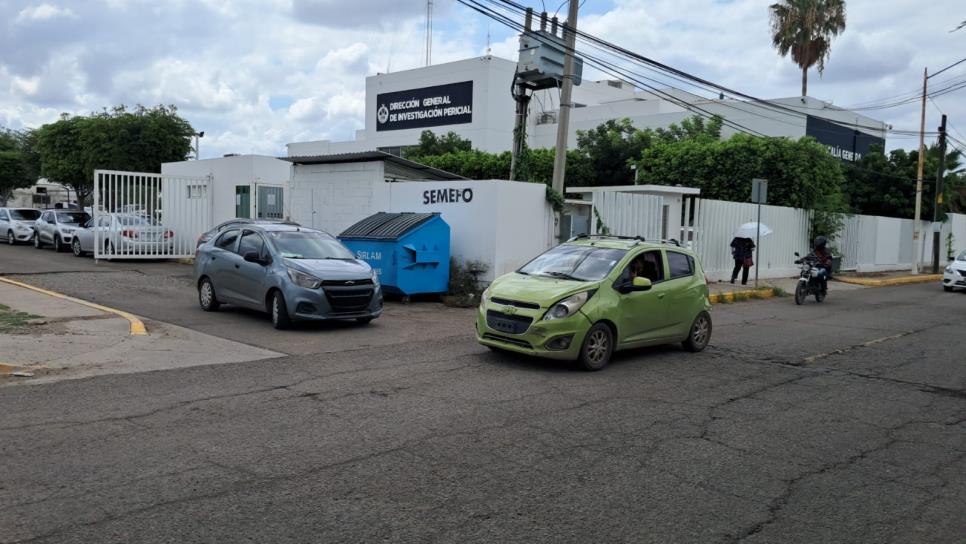 Joven pierde la vida tras accidentarse contra un vehículo en Navolato Joven pierde la vida tras accidentarse contra un vehículo en Navolato