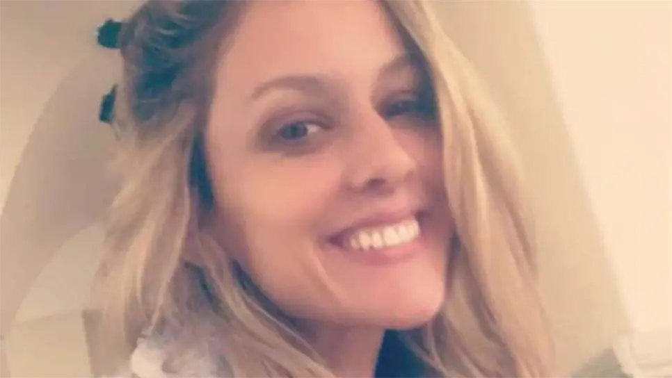 Es por eso ante este lamentable hecho en las redes sociales se encuentra circulando una canción dedicada a Lady Racista, el fue hecho gracias a la Inteligencia Artificial