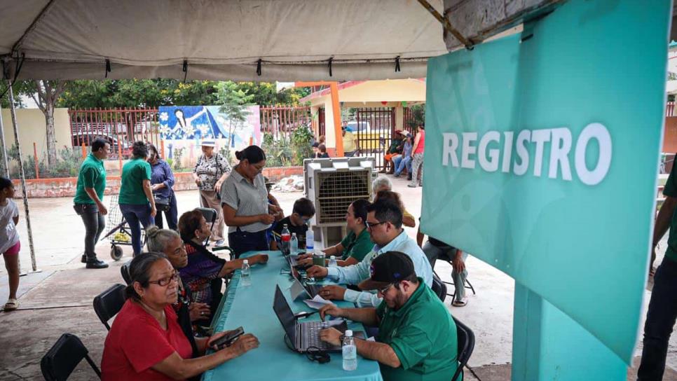 DIF Culiacán lleva servicios de salud y apoyos a más de 400 personas en Aguaruto