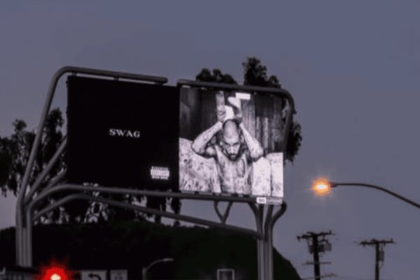 Justin Bieber lanza su séptimo álbum de estudio, Swag