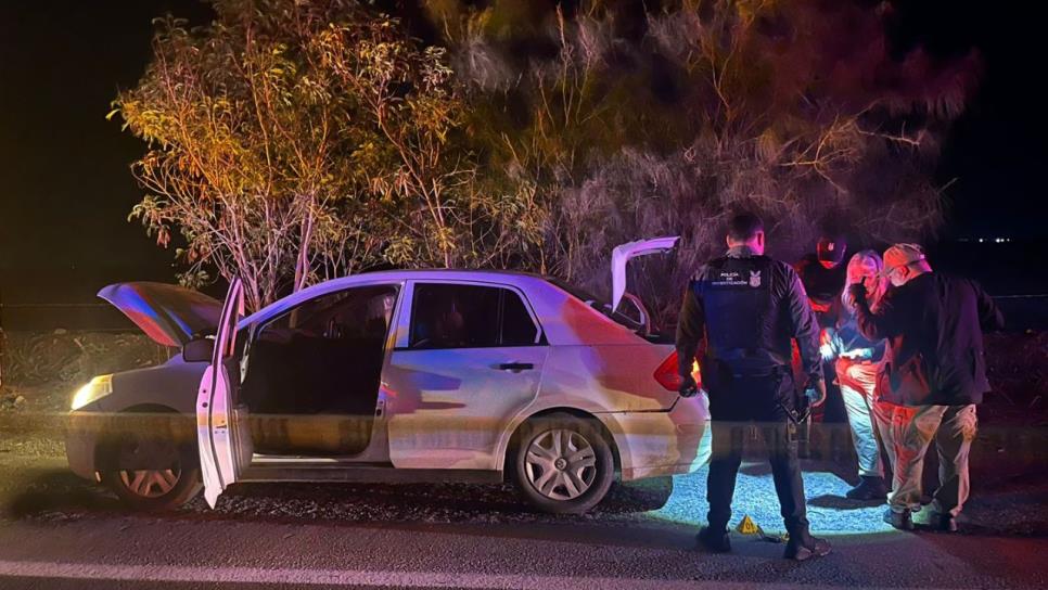 Encuentran a tres hombres asesinados en el interior de un automóvil cerca de La Palma, en Navolato Encuentran a tres hombres asesinados en el interior de un automóvil cerca de La Palma, en Navolato