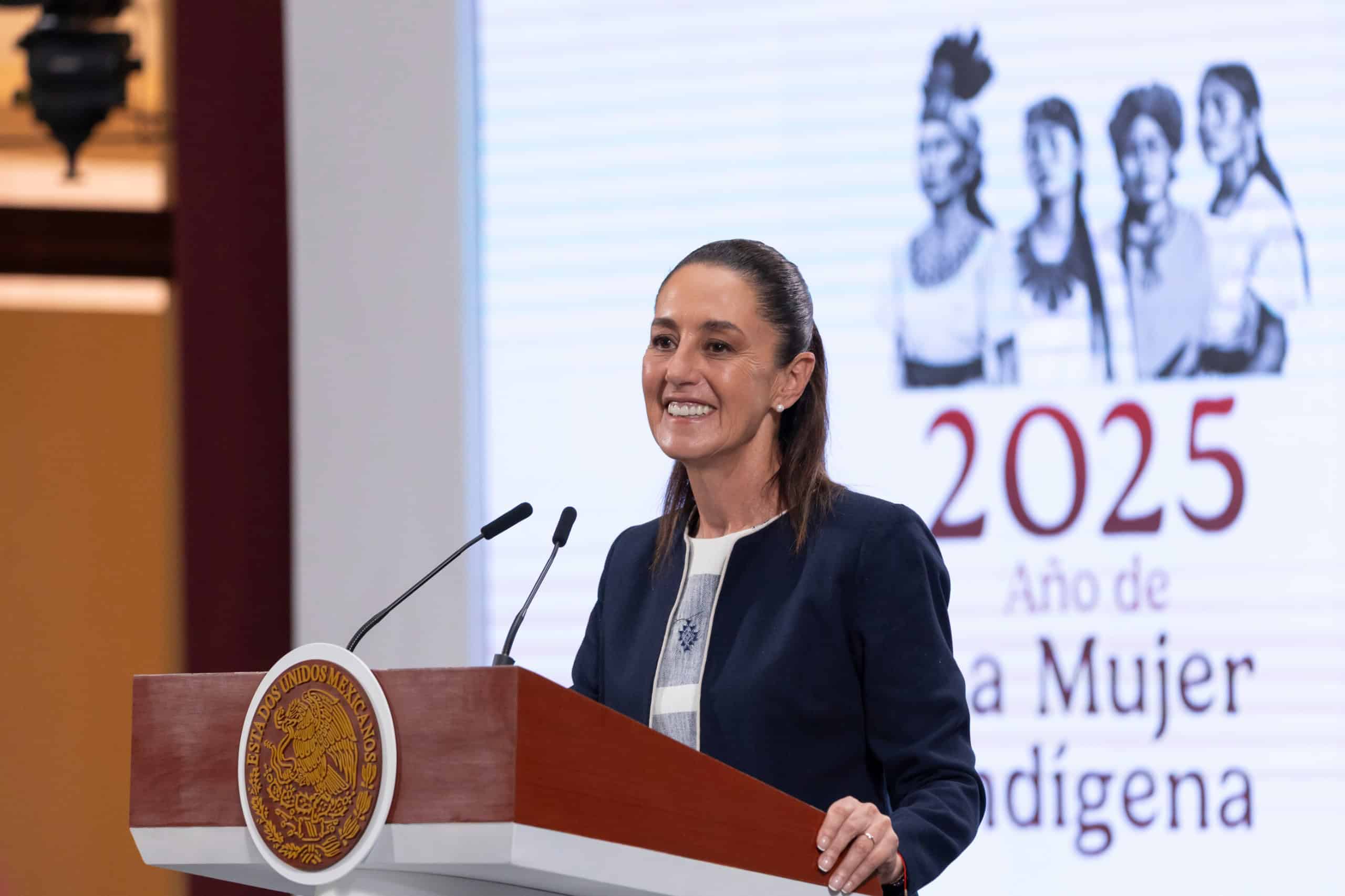 La presidenta señaló que en algunos lugares ya inició la construcción de las viviendas. (FOTO: Cortesía).