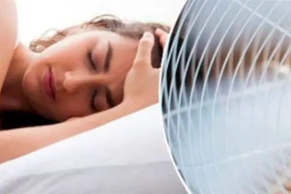 ¿Cuánto luz gasta un ventilador si lo dejas encendido toda la noche?