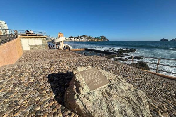 Carpa Olivera, la alberca en el mar más famosa y visitada de Mazatlán: ¿Cómo llegar?