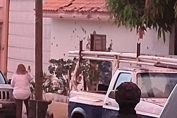 Ataque a balazos deja una mujer herida y tres casas baleadas en Culiacán