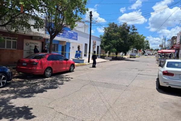 Atacan a balazos a un tarotista en el Centro de Culiacán