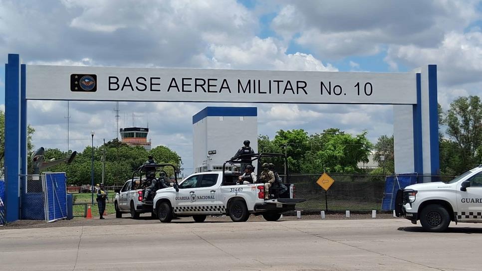 Rocha Moya: Gabinete de Seguridad Federal puede estar en la Base Aérea Militar, Novena Zona o Palacio de Gobierno Rocha Moya: Gabinete de Seguridad Federal puede estar en la Base Aérea Militar, Novena Zona o Palacio de Gobierno