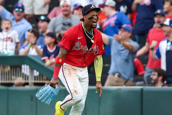 Ronald Acuña Jr. realiza jugada defensiva del año que deja sin palabras a Yankees | VIDEO