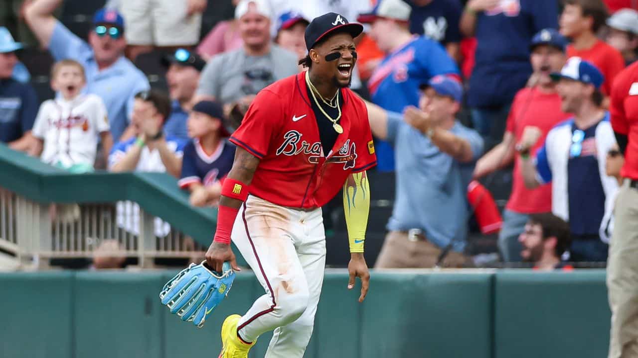 Ronald Acuña Jr. realiza jugada defensiva del año que deja sin palabras a Yankees | VIDEO