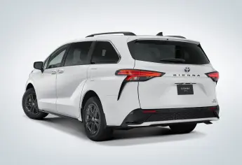 Toyota Sienna 2025: ¿cuánto cuesta en México la minivan ideal para viajar en familia?