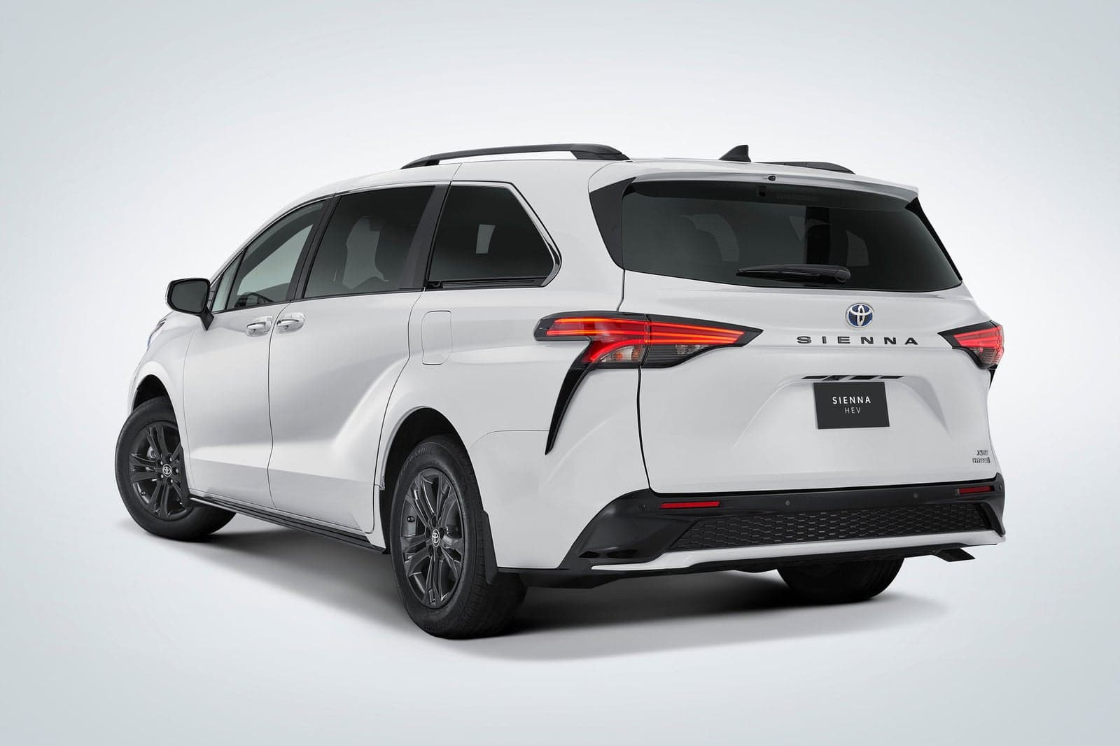Toyota Sienna 2025: ¿cuánto cuesta en México la minivan ideal para ...