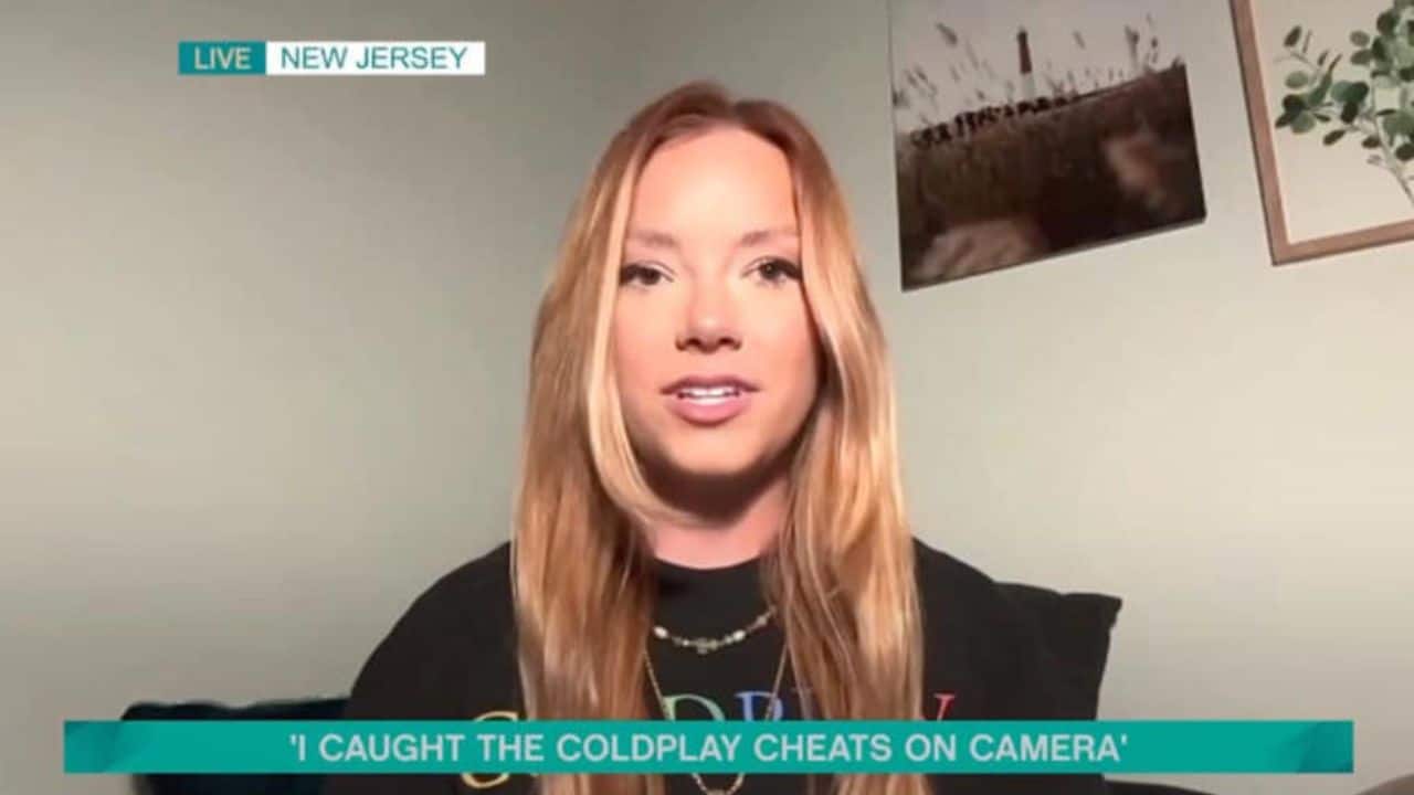 Mujer que hizo viral el video de Coldplay rompe el silencio; esto ganó