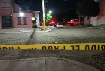 Mujer muere en ataque a balazos contra policía municipal en Las Quintas