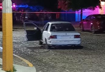 Atacan a balazos a Comandante de la Policía Municipal de Culiacán en la colonia Las Quintas