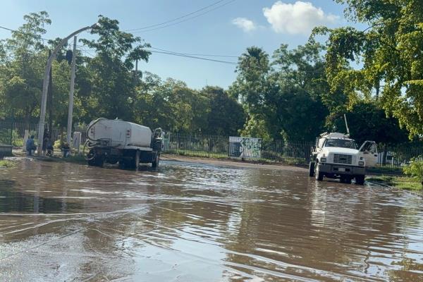 Tras recientes lluvias, JAPAMA atiende entre cinco y diez reportes de colapsos de drenaje diariamente