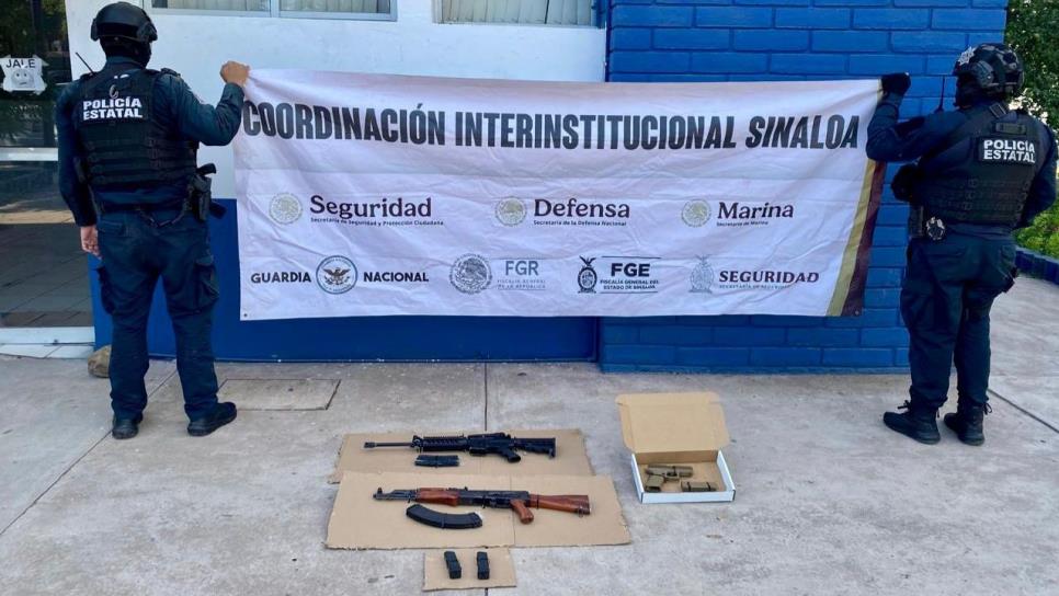 Aseguran armas de uso exclusivo y municiones tras doble homicidio en la colonia Emiliano Zapata en Culiacán Aseguran armas de uso exclusivo y municiones tras doble homicidio en la colonia Emiliano Zapata en Culiacán