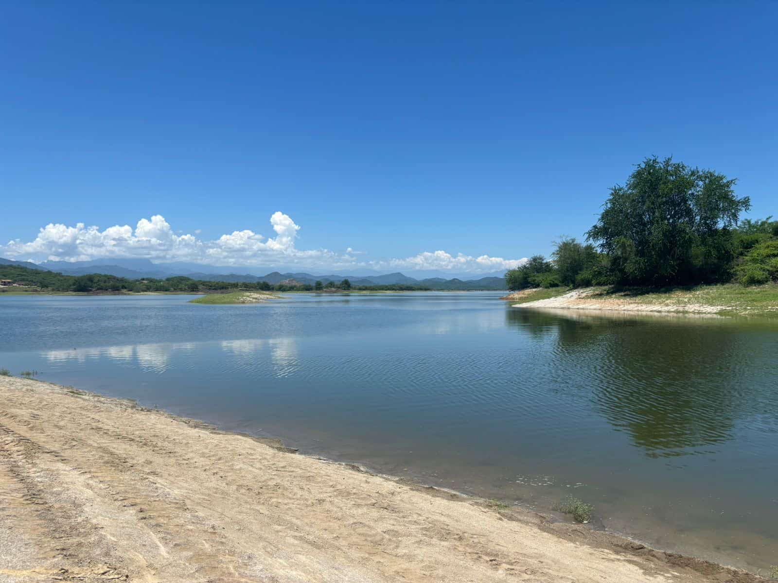 Presa Picachos en Mazatlán, de las que más agua reserva tras lluvias ¿Cuánto almacena?