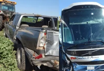 Choque entre autobús de pasajeros y camioneta en la autopista Mazatlán-Culiacán deja un lesionado