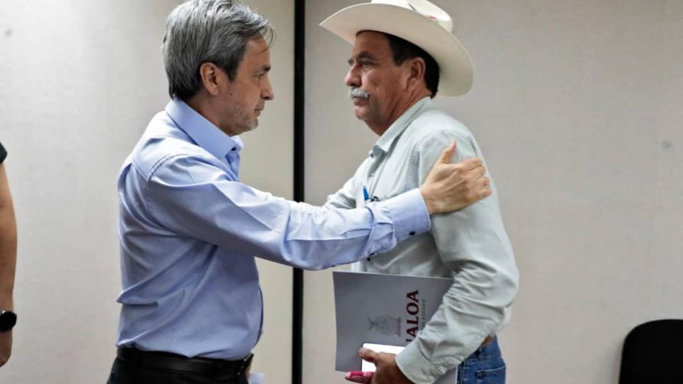 Gobierno de Sinaloa acuerda mesa de trabajo entre Campesinos Unidos y SADER Gobierno de Sinaloa acuerda mesa de trabajo entre Campesinos Unidos y SADER