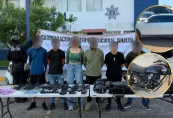 Detienen a tres sicarios menores de edad, con armas, drogas y vehículos robados, en Culiacán