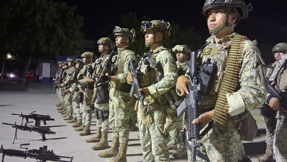 Arriban 150 Murciélagos del Ejército Mexicano para reforzar la seguridad en Culiacán Arriban 150 Murciélagos del Ejército Mexicano para reforzar la seguridad en Culiacán