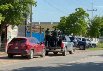 Ejecutan a joven de Guamúchil y tiran su cuerpo en la entrada de una funeraria de Sinaloa de Leyva