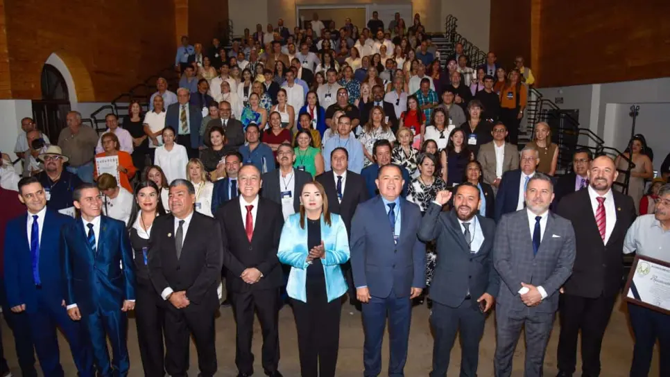 Inauguran en Los Mochis la "Cumbre Nacional de Abogados 2025" Inauguran en Los Mochis la "Cumbre Nacional de Abogados 2025"