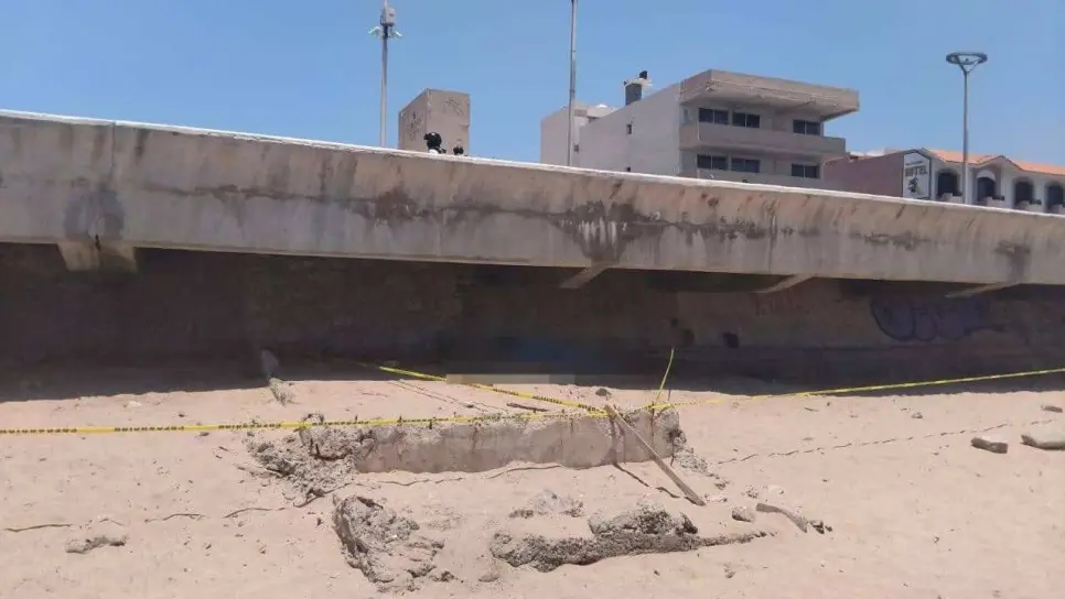 Hallan a mujer sin vida en el malecón de Mazatlán; investigan el caso Hallan a mujer sin vida en el malecón de Mazatlán; investigan el caso
