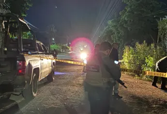 Encuentran asesinado a balazos a un hombre en la colonia Ampliación El Barrio en Culiacán