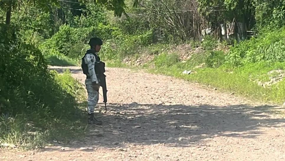 Guardia Nacional rescata a 3 personas privadas de la libertad en Culiacán; entre ellas un menor de 16 años Guardia Nacional rescata a 3 personas privadas de la libertad en Culiacán; entre ellas un menor de 16 años