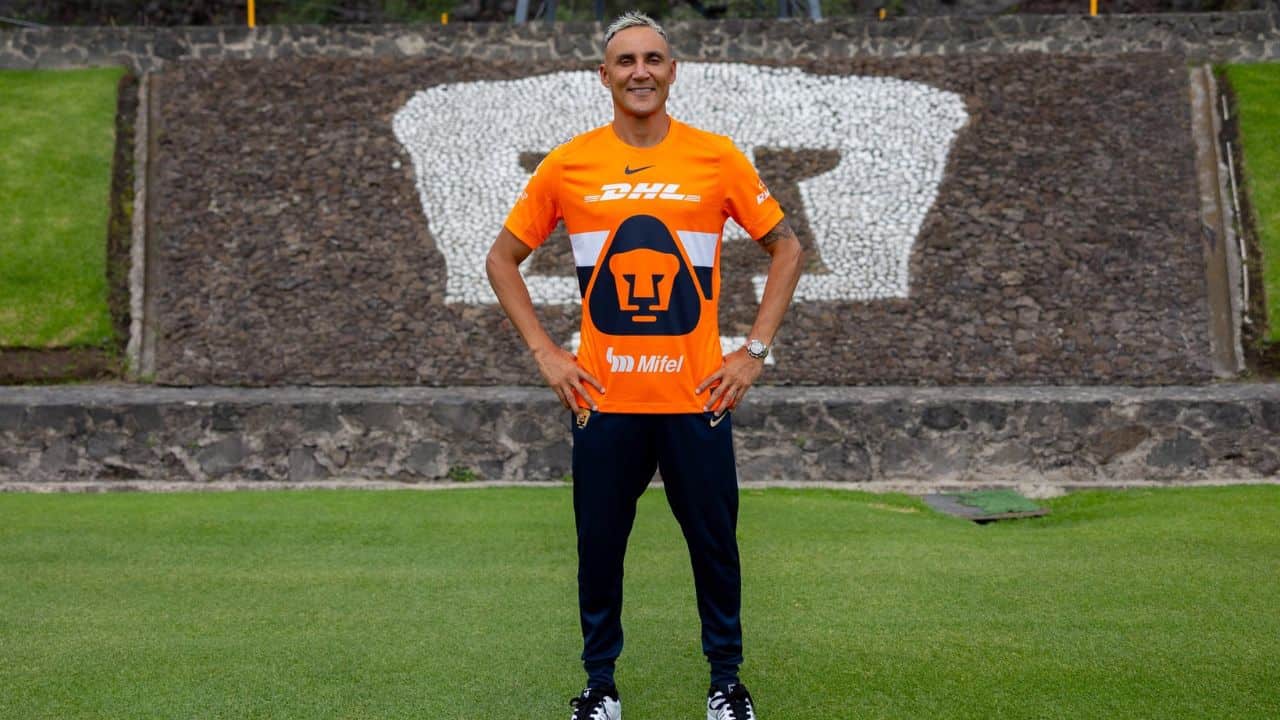 Keylor Navas llega a Pumas con un objetivo claro; ganar títulos en México