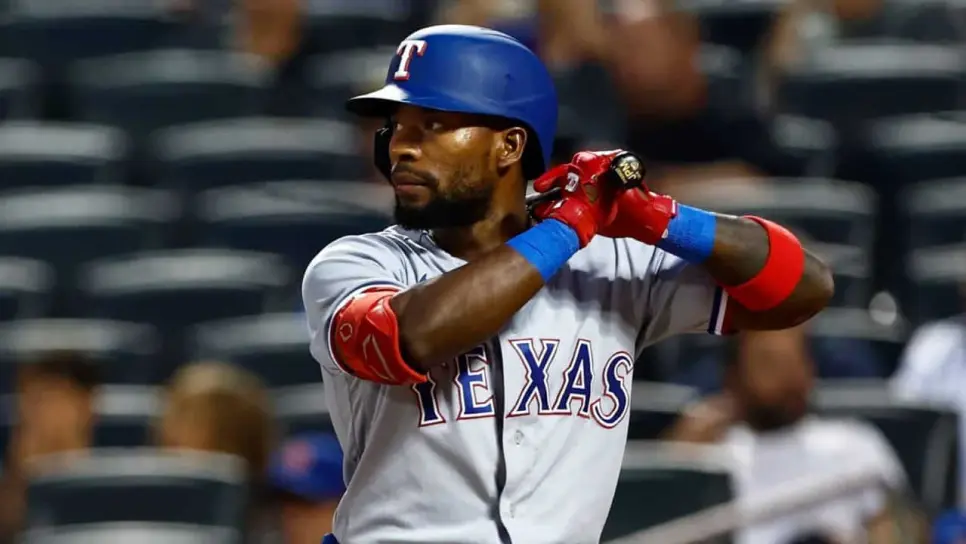 JP Martínez reforzará a Tomateros de Culiacán en el invierno