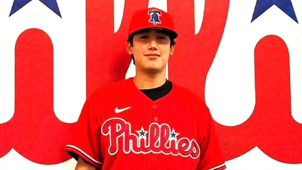 MLB: Culiacanense Iñaky Moreno firma con Philadelphia Phillies