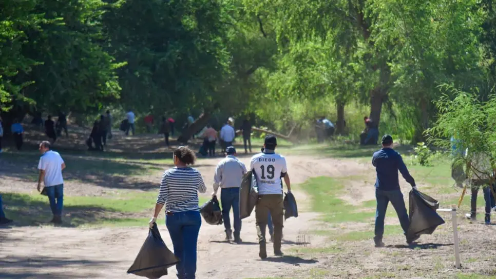 Ahome se suma a la cuarta jornada de limpieza en el Río Fuerte
