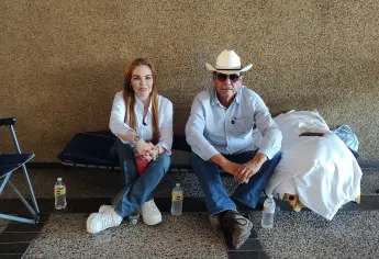 Hay falta de voluntad y estrategia: Paola Gárate acompaña a productores sinaloenses en huelga