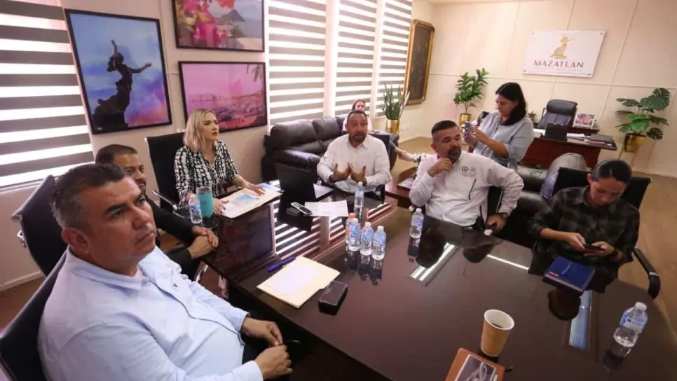 Gobierno de Mazatlán y CFE coordinan acciones para garantizar suministro eléctrico Gobierno de Mazatlán y CFE coordinan acciones para garantizar suministro eléctrico