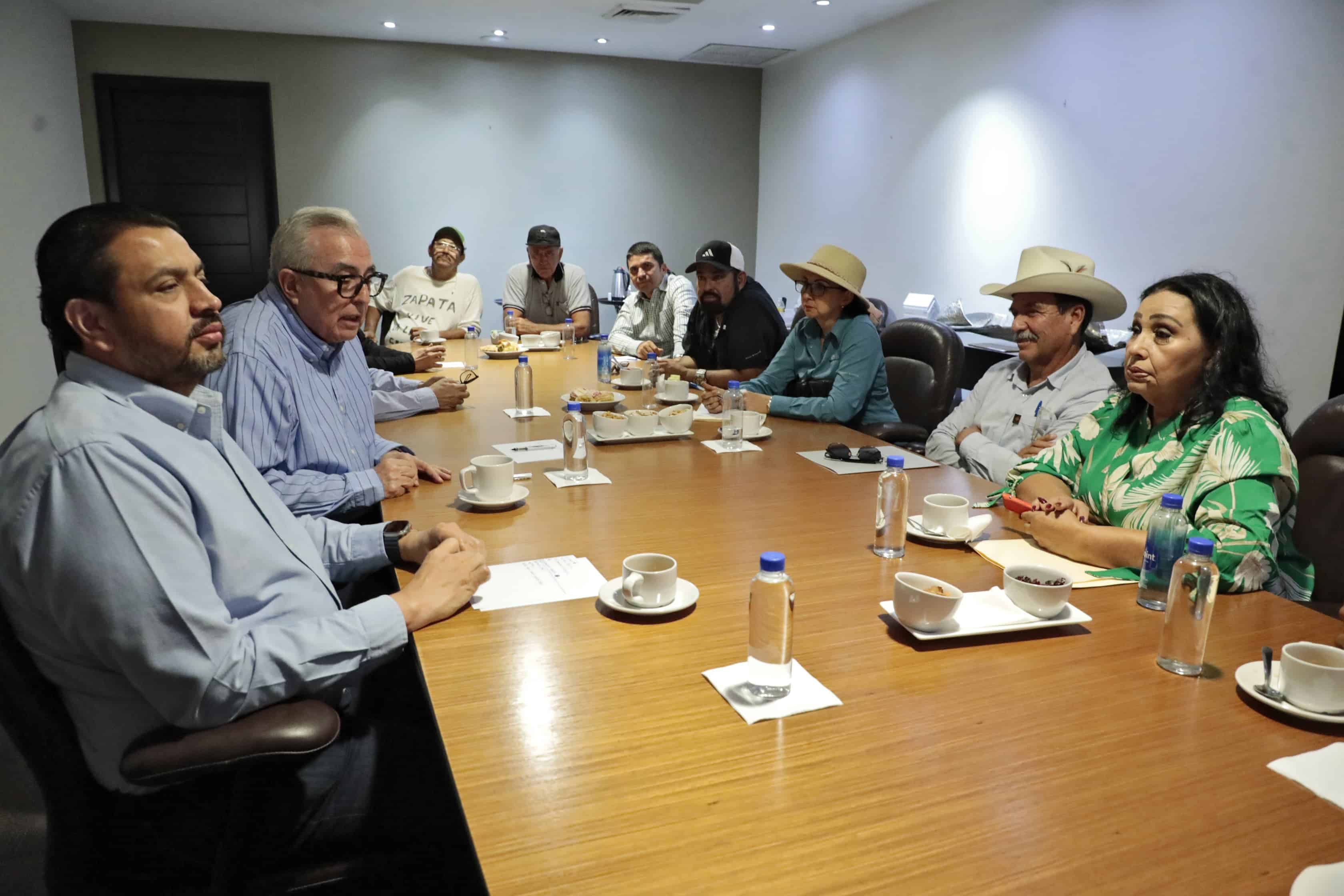 Prioritario para Gobierno de Sinaloa se genere un esquema estable de comercialización del maíz, declara gobernador Rubén Rocha