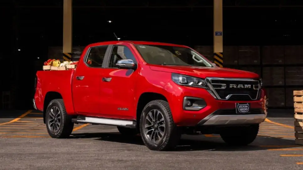 RAM prepara dos modelos de camionetas para competir con la Toyota Hilux ya S-10 de Chevrolet RAM prepara dos modelos de camionetas para competir con la Toyota Hilux ya S-10 de Chevrolet