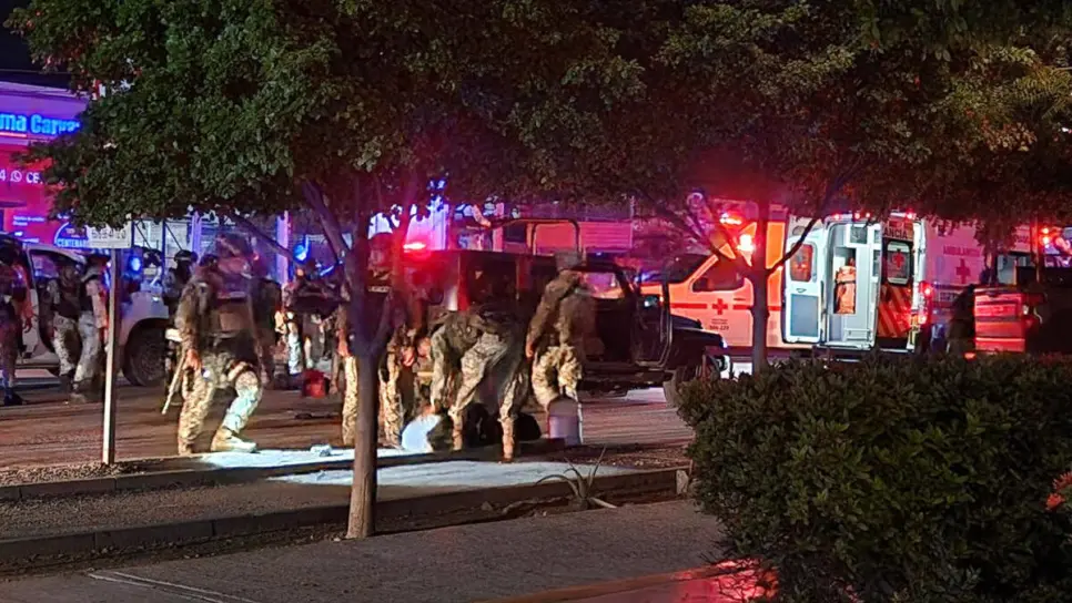 Tres gatilleros heridos en Culiacán tras enfrentamiento con la Guardia Nacional en Los Ángeles Tres gatilleros heridos en Culiacán tras enfrentamiento con la Guardia Nacional en Los Ángeles