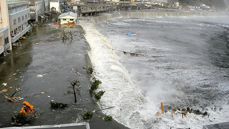 Emiten alerta de tsunami en Japón tras sismo de magnitud 8.8 en Rusia Emiten alerta de tsunami en Japón tras sismo de magnitud 8.8 en Rusia
