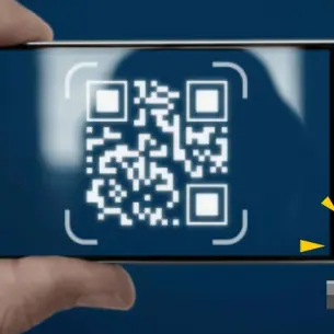 &iexcl;Aguas con el QR del restaurante! Reportan estafas al escanear el c&oacute;digo | VIDEO