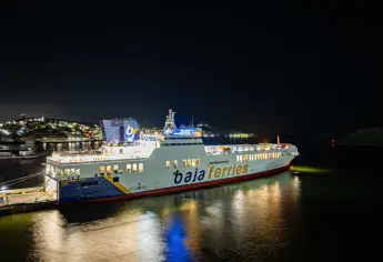 Baja Ferries mantiene itinerario pese alerta por tsunami en el Pacífico