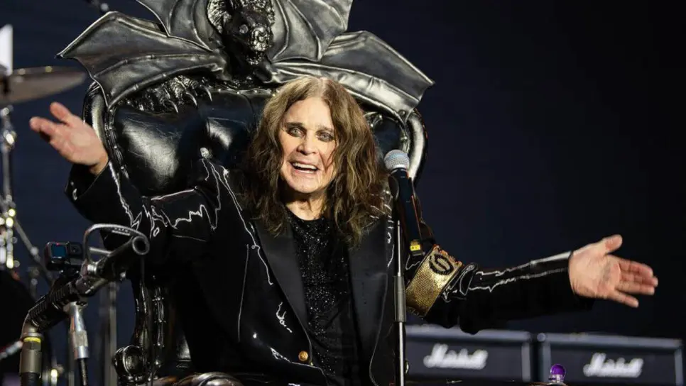 Así fue el último adiós a Ozzy Osbourne por las calles de Birmingham | VIDEO Así fue el último adiós a Ozzy Osbourne por las calles de Birmingham | VIDEO