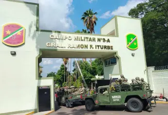 Arriban 300 militares por tierra a Sinaloa; ya recorren las calles de Culiacán